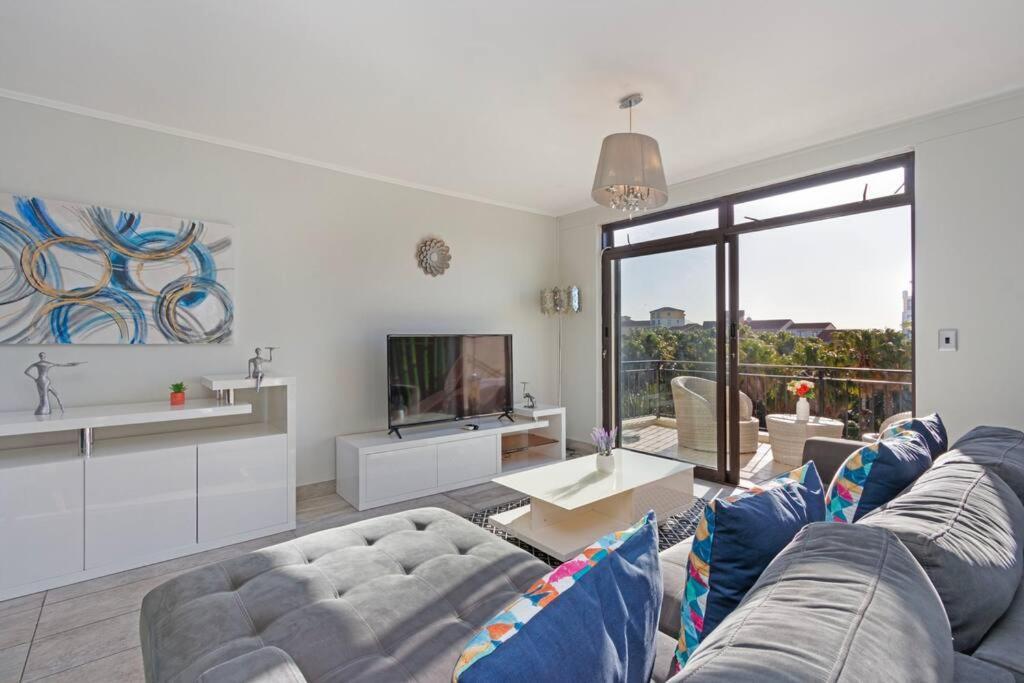 Style Penthouse - Backup Power Apartment